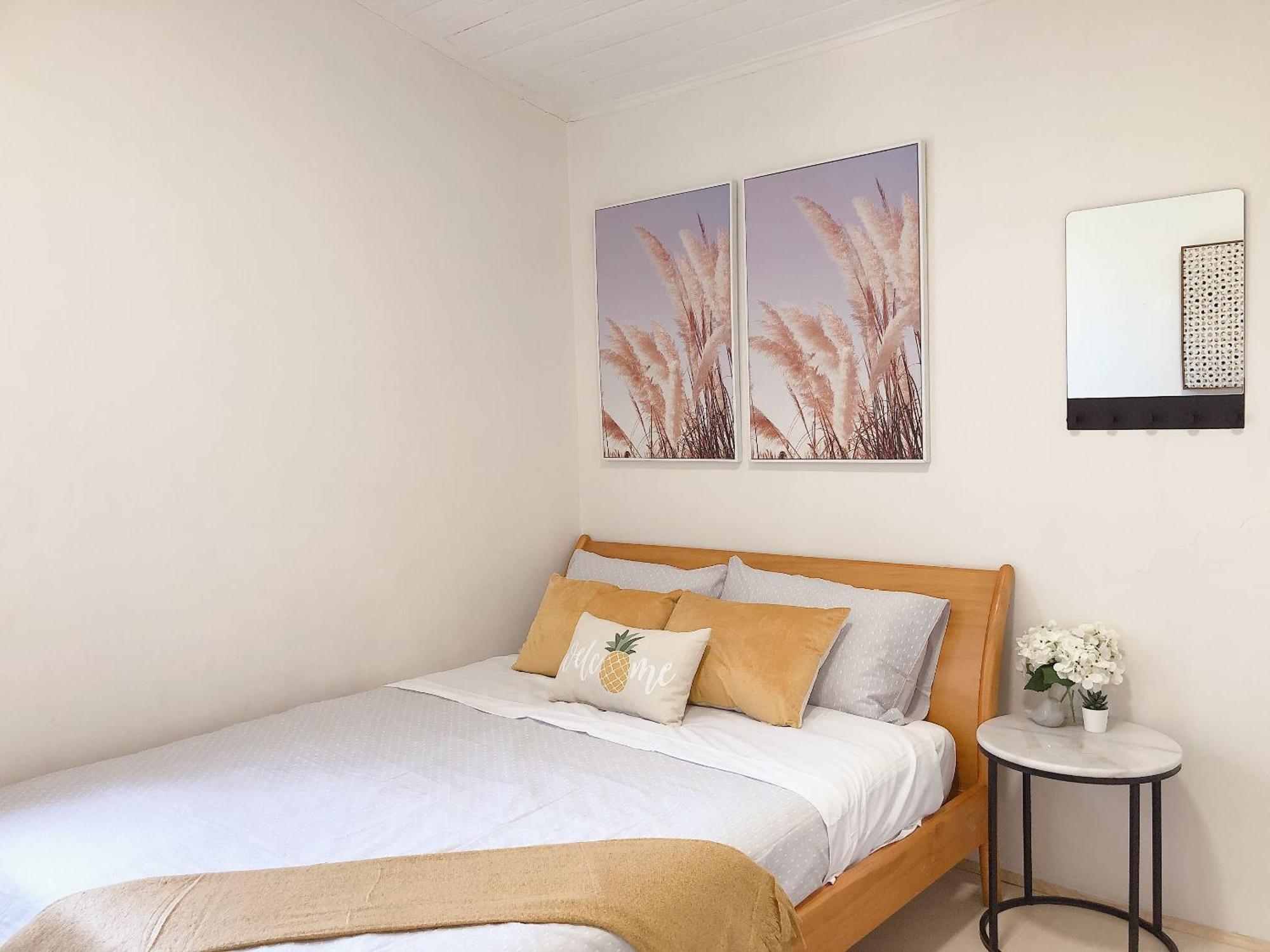Quaint Double Or Queen - Mins To Stations&unsw - Shared Bathroom Guest house *